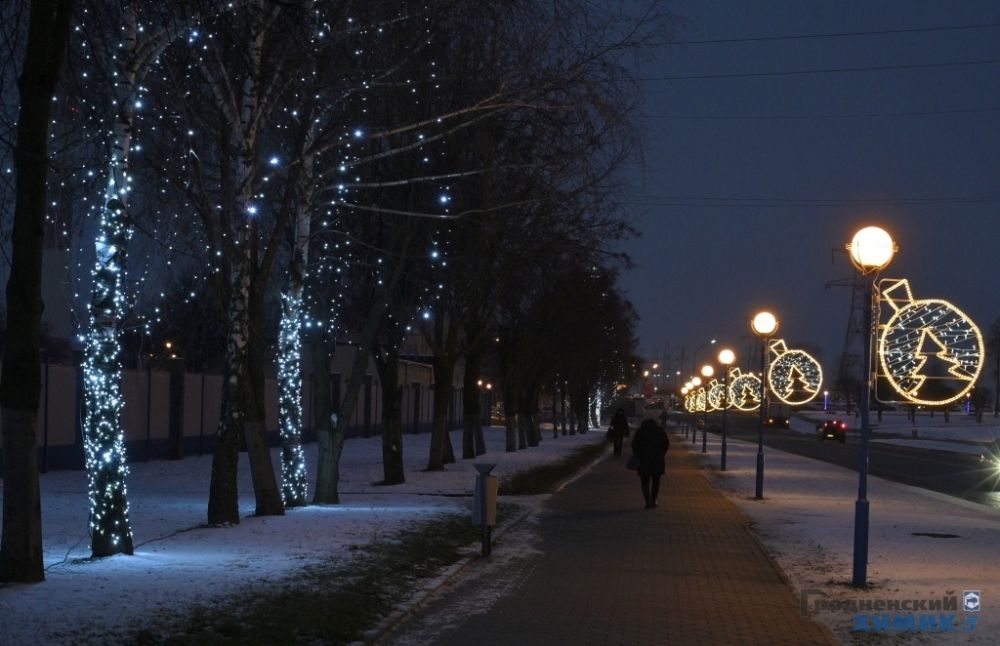 В ОАО «Гродно Азот» под руководством первого заместителя генерального директора – главного инженера Сергея Силивоника прошло оперативное совещание по программе рабочей пятницы В ОАО «Гродно Азот» под руководством первого заместителя генерального директора – главного инженера Сергея Силивоника прошло оперативное совещание по программе рабочей пятницы